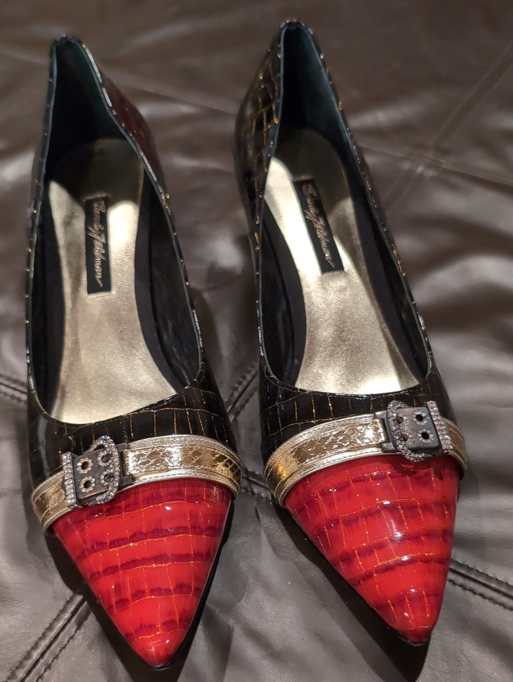 Bevely Feldman Women's Pointed Toe Red and Black Buckle Flats